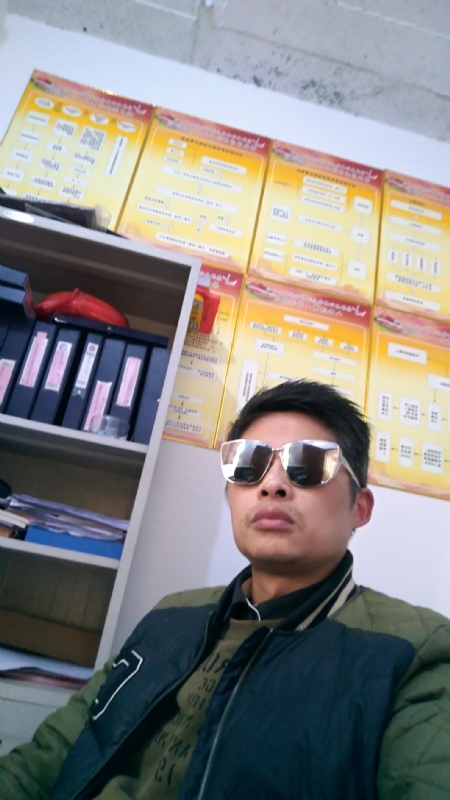 泽少的第一张照片--苍梧蓝颜知己交友网